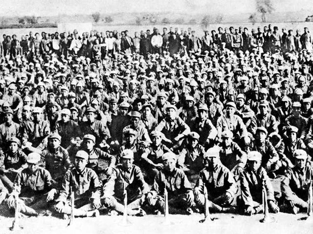 红军军团长董振堂怎么牺牲的,董振堂和赵博生