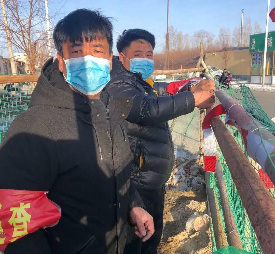 防疫街道志愿者,社区防疫党员志愿者在行动