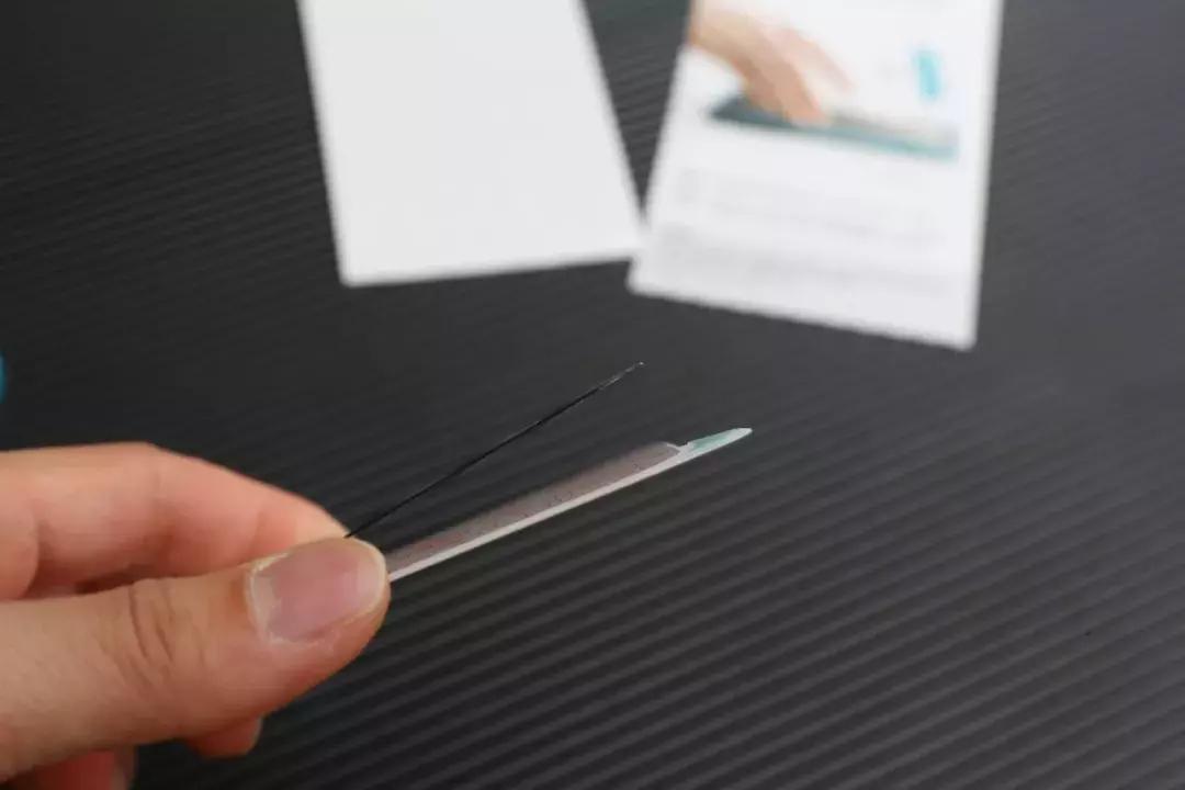 iphone最好贴什么样的钢化膜,iphone13钢化玻璃膜