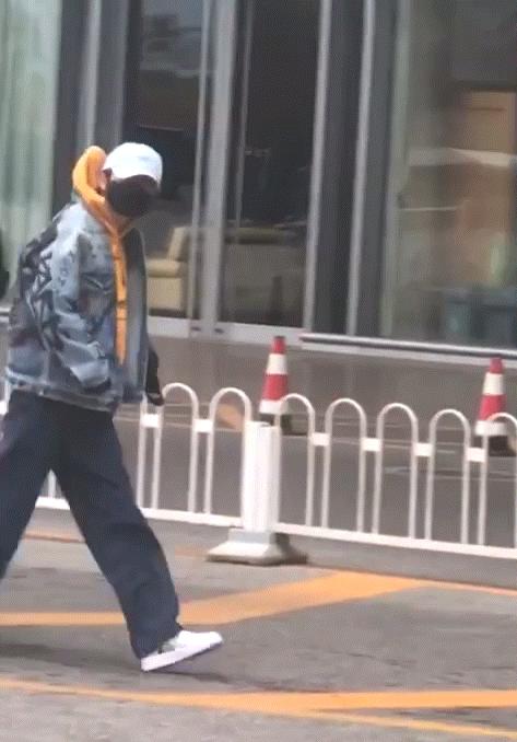 黄子韬早期高街穿搭鹿晗,黄子韬鹿晗同款衣服