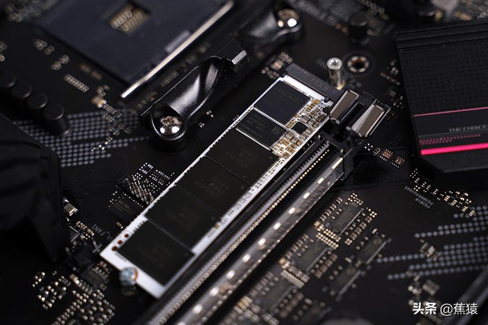 几何未来机箱m2,几何未来机箱4090