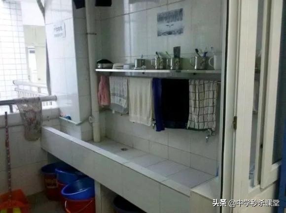 深圳近30所高中宿舍实景图曝光,深圳高中学校宿舍合集