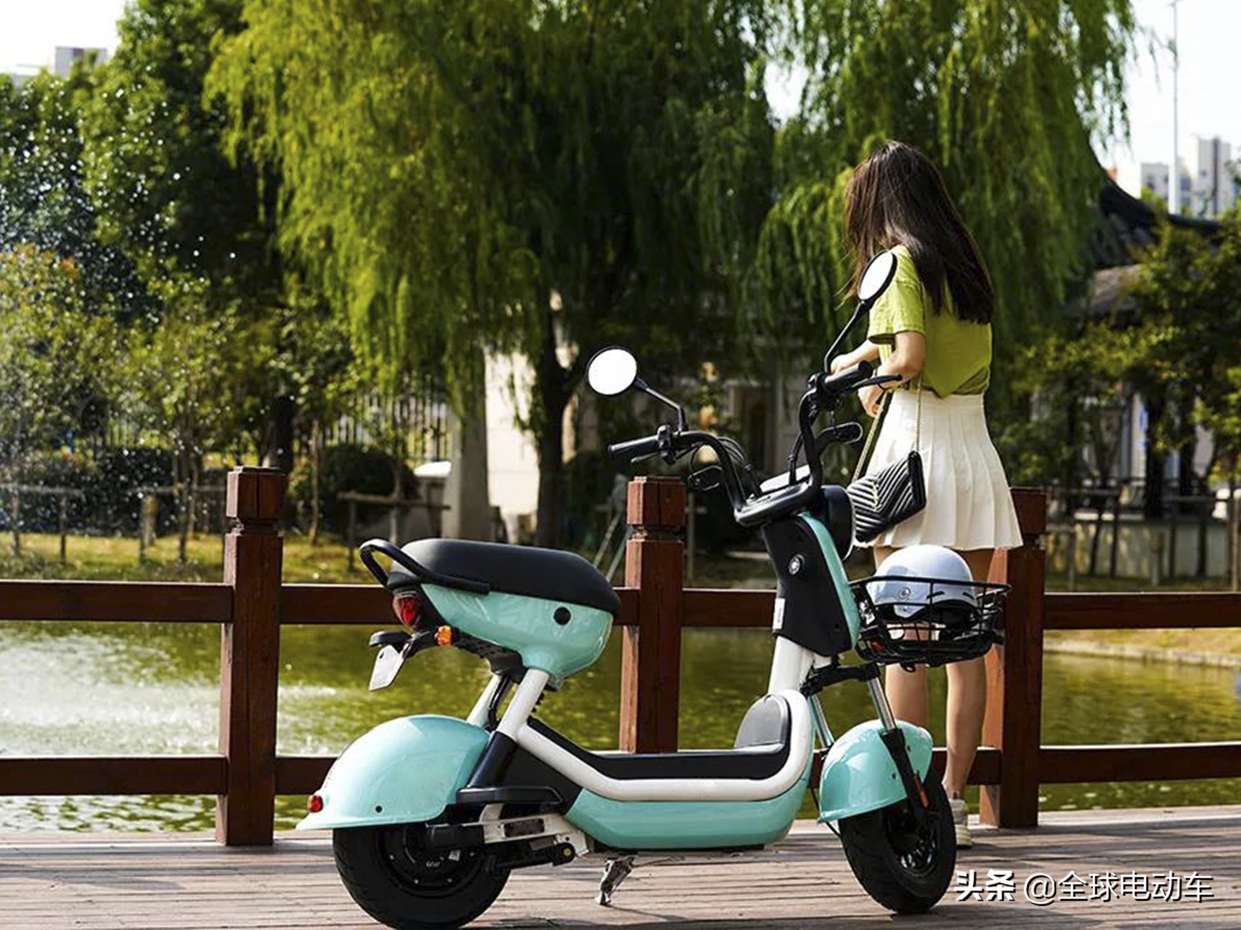 电动车换新电瓶还是不耐用怎么办,电瓶车电瓶不耐用了怎么自己更换