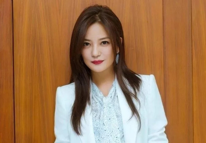 ins美妆视频,看了几千个美妆视频