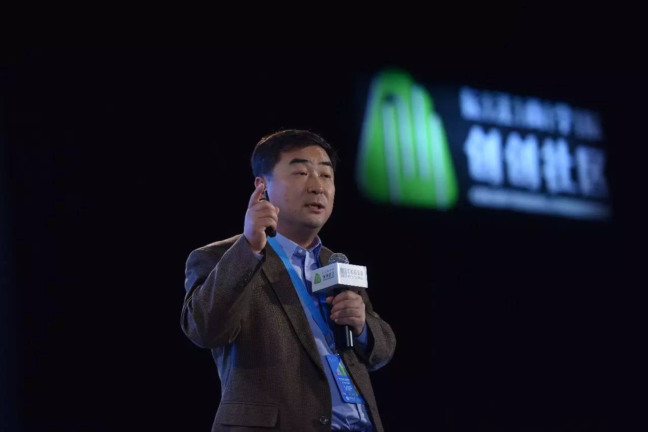 为什么她做的互联网+教育，受到李开复、徐小平等大佬的青睐？