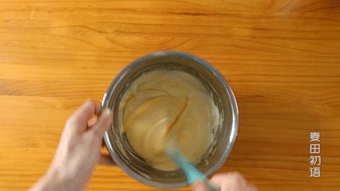 古早蛋糕蓬松软嫩不塌陷操作简单,8寸戚风模具古早味蛋糕做法