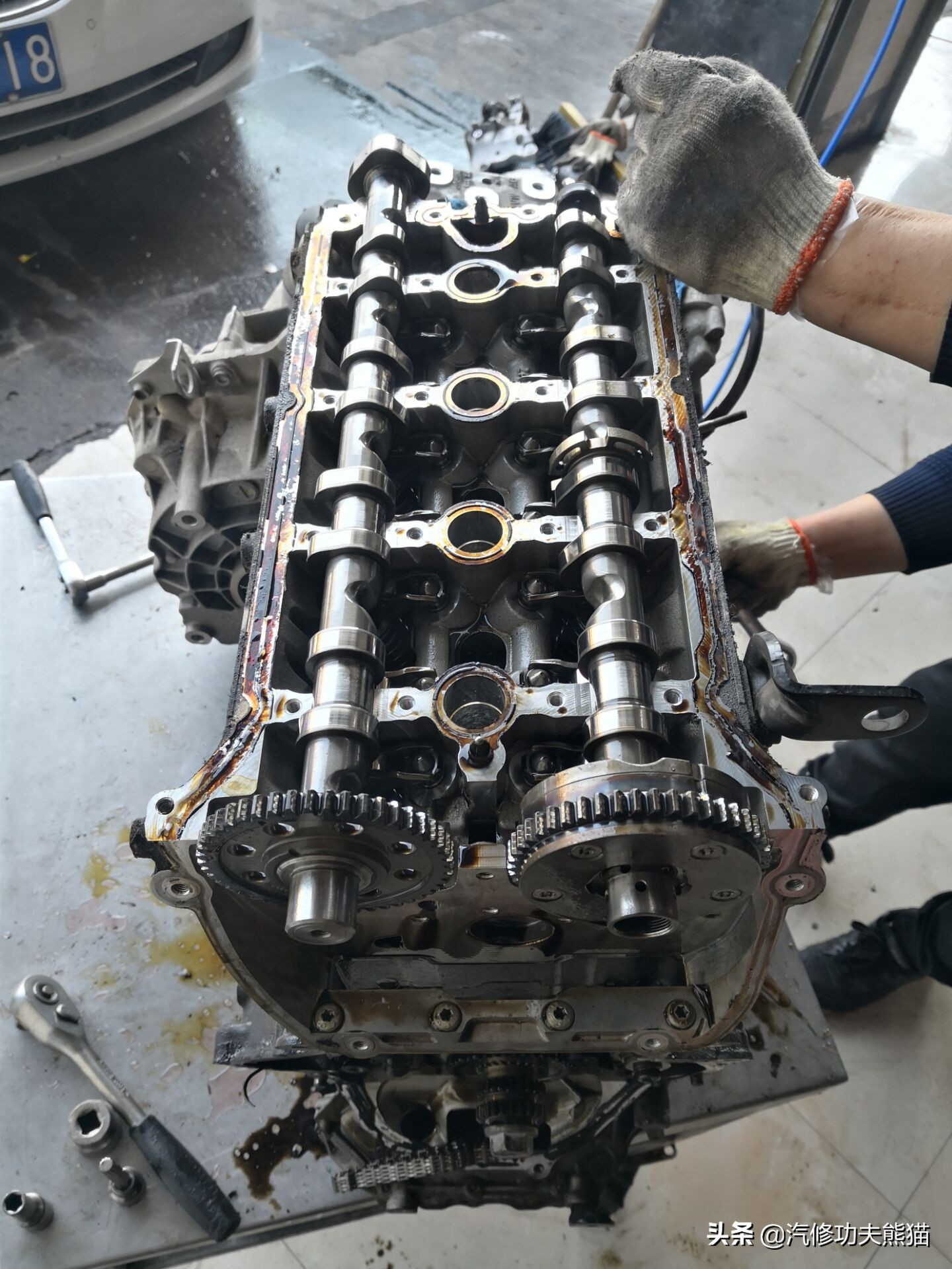 斯柯达烧机油是免拆治理还是大修,斯柯达昊锐烧机油大修