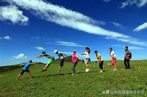 夏季有哪些防肌肤晒伤技巧,夏天晒疮怎么治