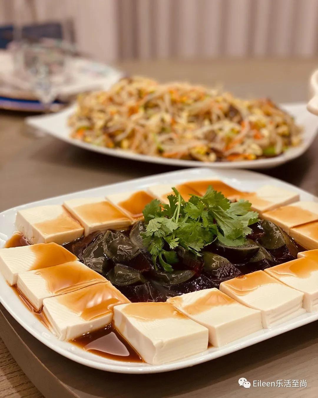 鍙版咕璞棬绗竴鍚嶅獩,鍙版咕鐧句嚎瀹朵骇绗竴鍚嶅獩