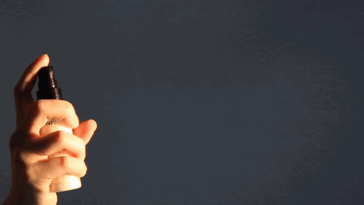 颐莲和雅漾哪个喷头好,雅漾和颐莲的哪个喷雾好用