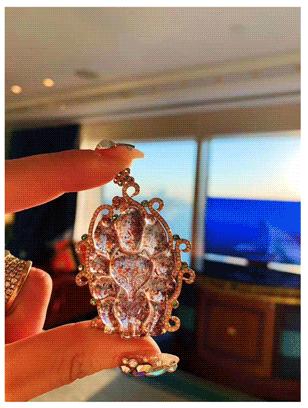 明星大咖同款！火了11年“锦鲤水晶”来啦，Blin...