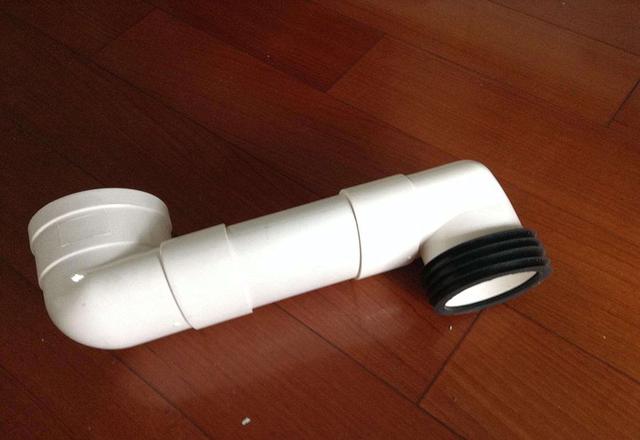 马桶位置不合理卫生间怎么布局,马桶不合理想移位怎么办