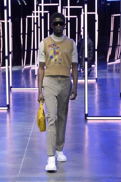 芬迪fendi2021男装,fendi芬迪2023春夏男装时装秀