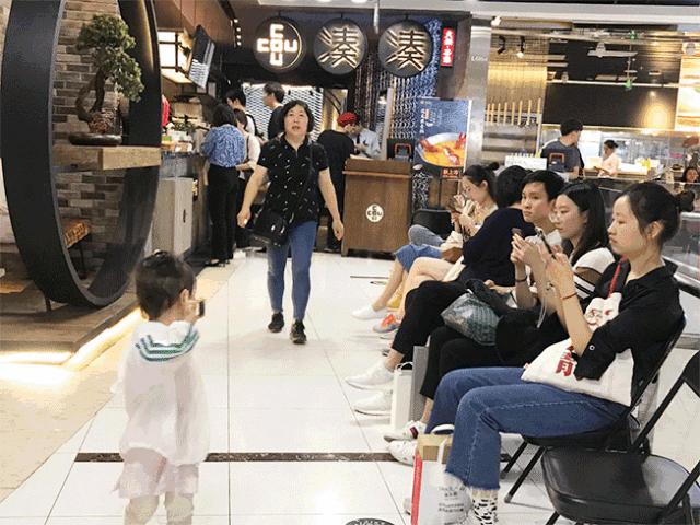 海底捞盈利模式全解析,火锅3个月回本