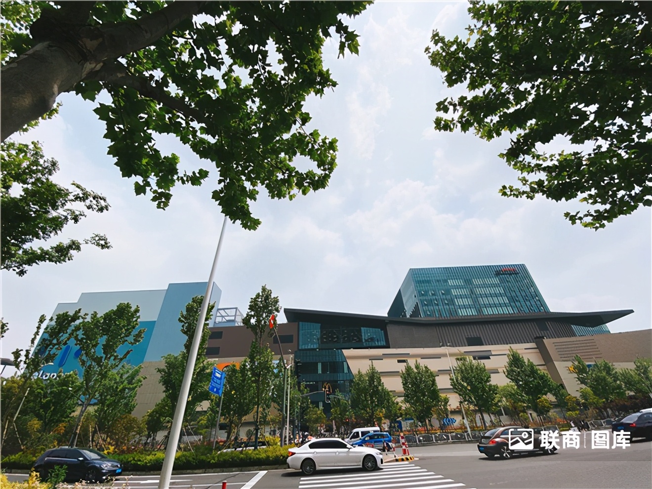 除了高达，中国首家LaLaport啦啦宝都还带来哪些惊喜？