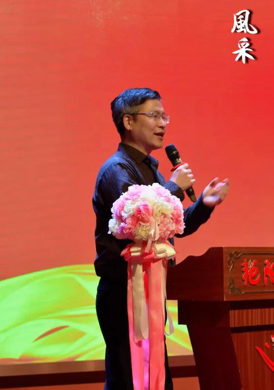 一生痴爱-献给上海交通大学125年校庆和足球队成立120周年