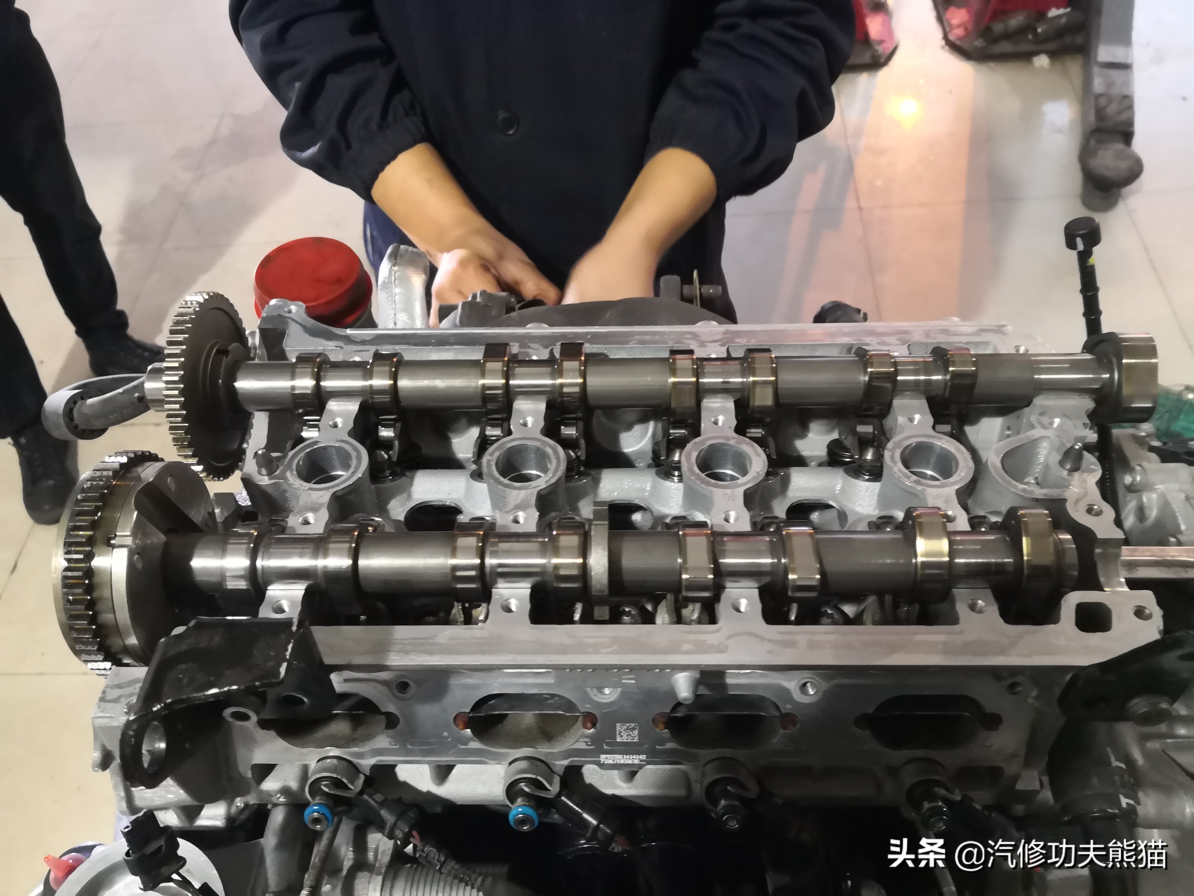 dsg双离合起步抖动有异响,大众帕萨特3.0v6发动机烧机油