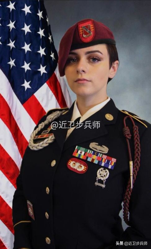 网上很火的美国美女军人是假冒的吗？逐条解析质疑，到底对不对？