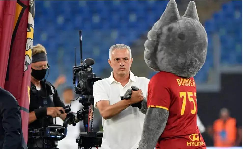 守得住寂寞才能留得住繁华,受得住繁华耐得住寂寞