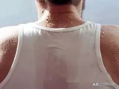 包浆的金刚菩提怎么辨别真假,菩提手串包浆怎么看