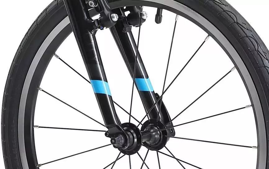 新款精致变形金刚,便携变形金刚