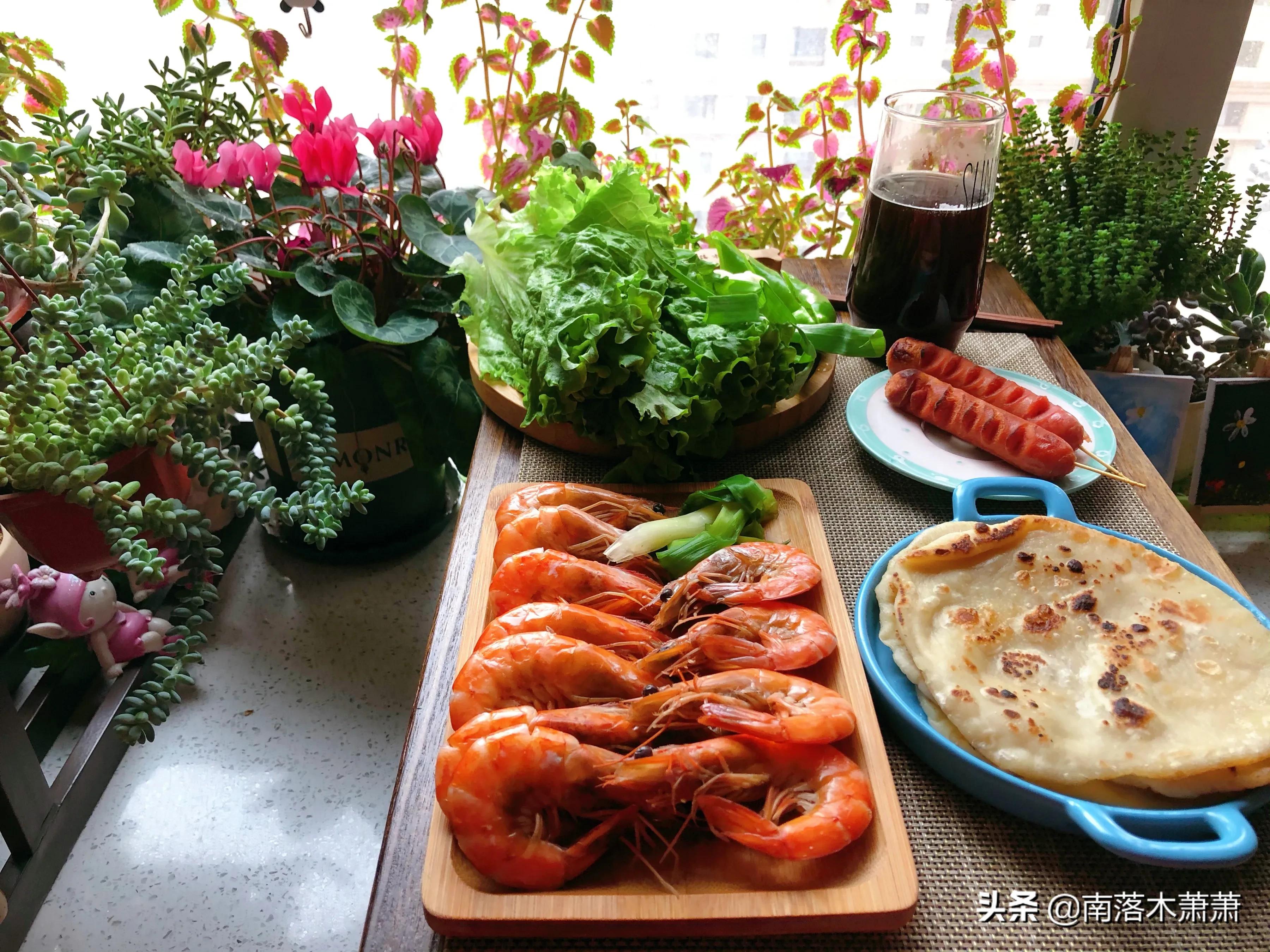 水煮大虾是冷水下锅还是开水下锅,水煮大虾是热水下锅还是凉水下锅