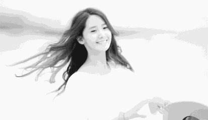 杨超越黑长直造型图片,杨超越日常美图