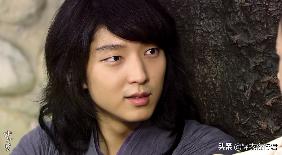 耳听爱情演唱,耳听爱情