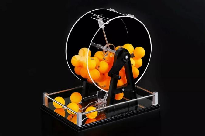 彩票销量连续两年断崖式下跌,近几年的彩票销售量下降