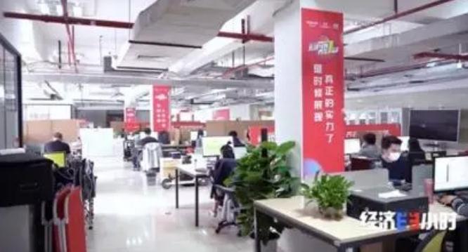 贷4万2年免息手续费3000元多吗,4万到账免息贷款方法