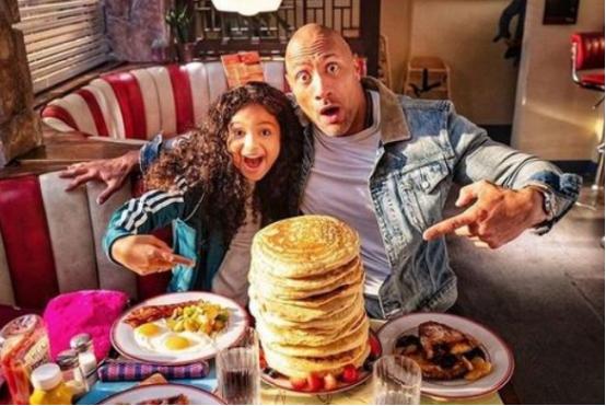 有种基因叫“强森女儿”，以为是“坦克”，没想到却是个芭比娃娃