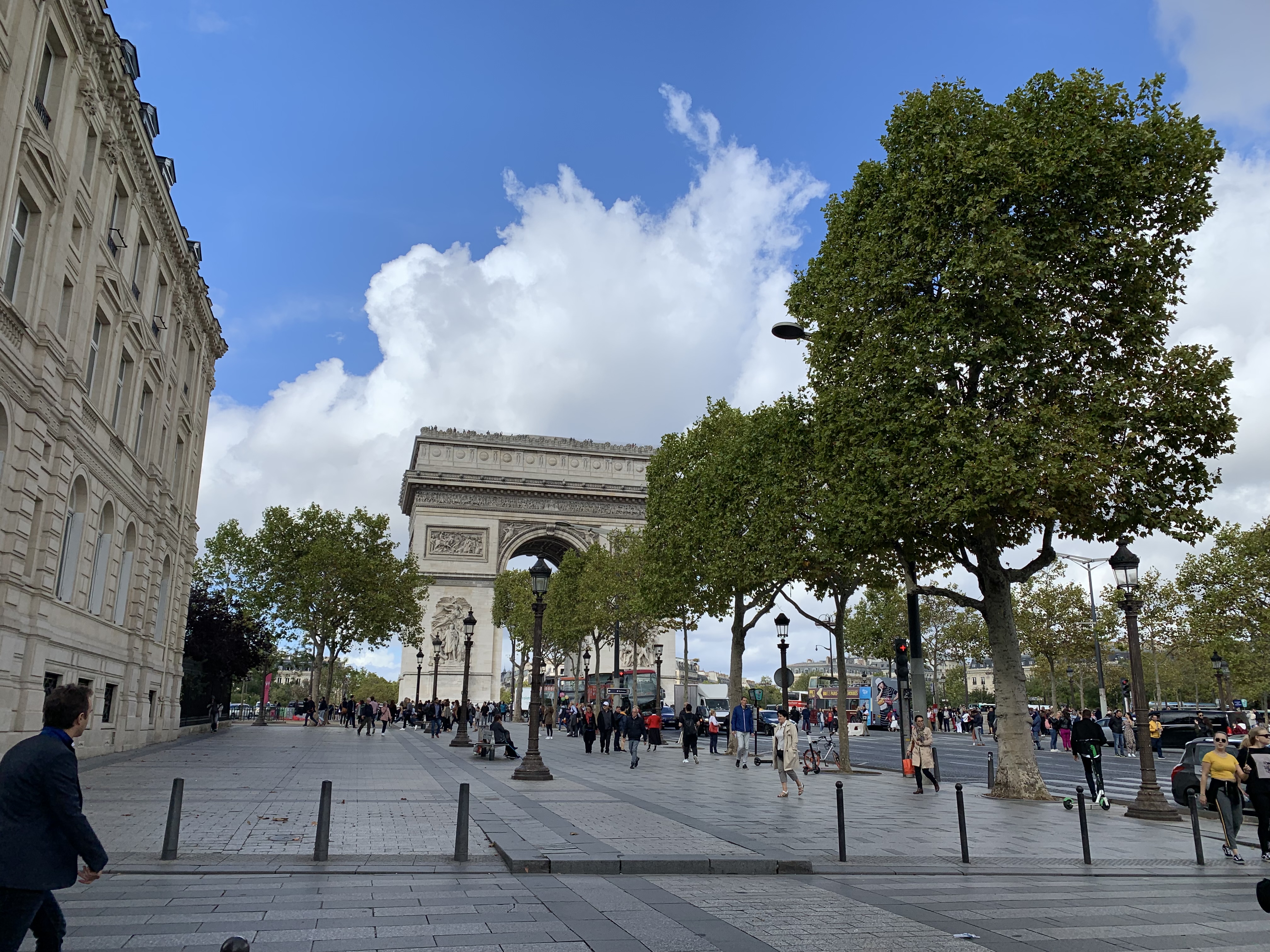 海外开银行账户需要什么条件,在国外开公司的利弊