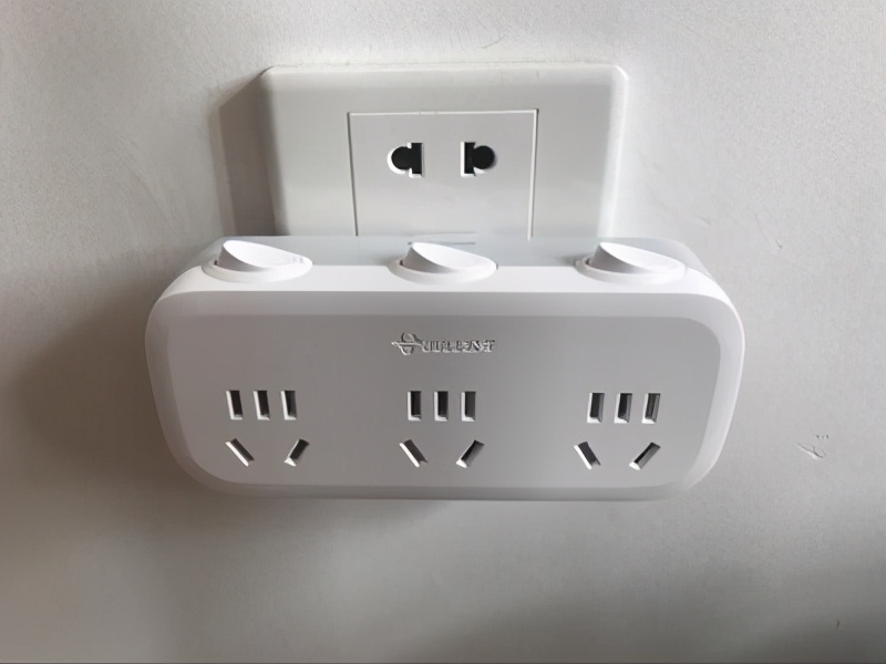 简单实用插线板,怎么插线板又便宜又好