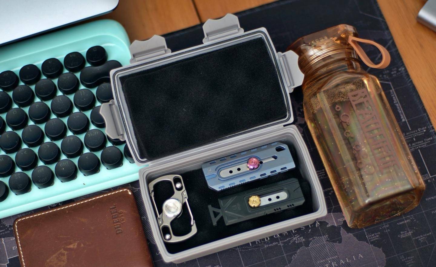 有锋度有颜值：斐戈FEGVE壁纸刀《商》上手体验