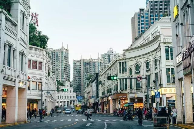 厦门中山路，多次改造升级，为何仍被吐槽失去特色，本地人很少去