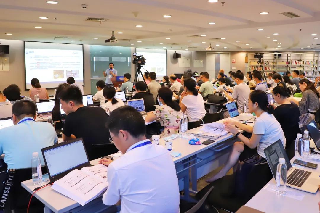 集成电路设计技术培训学校,国科大集成电路研修班学员