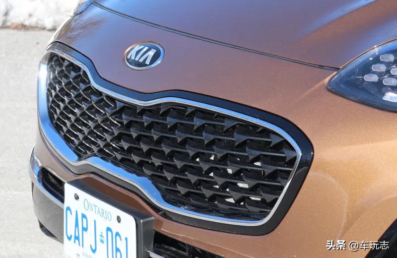 新一代起亚狮跑官图,新款起亚狮跑suv2022款