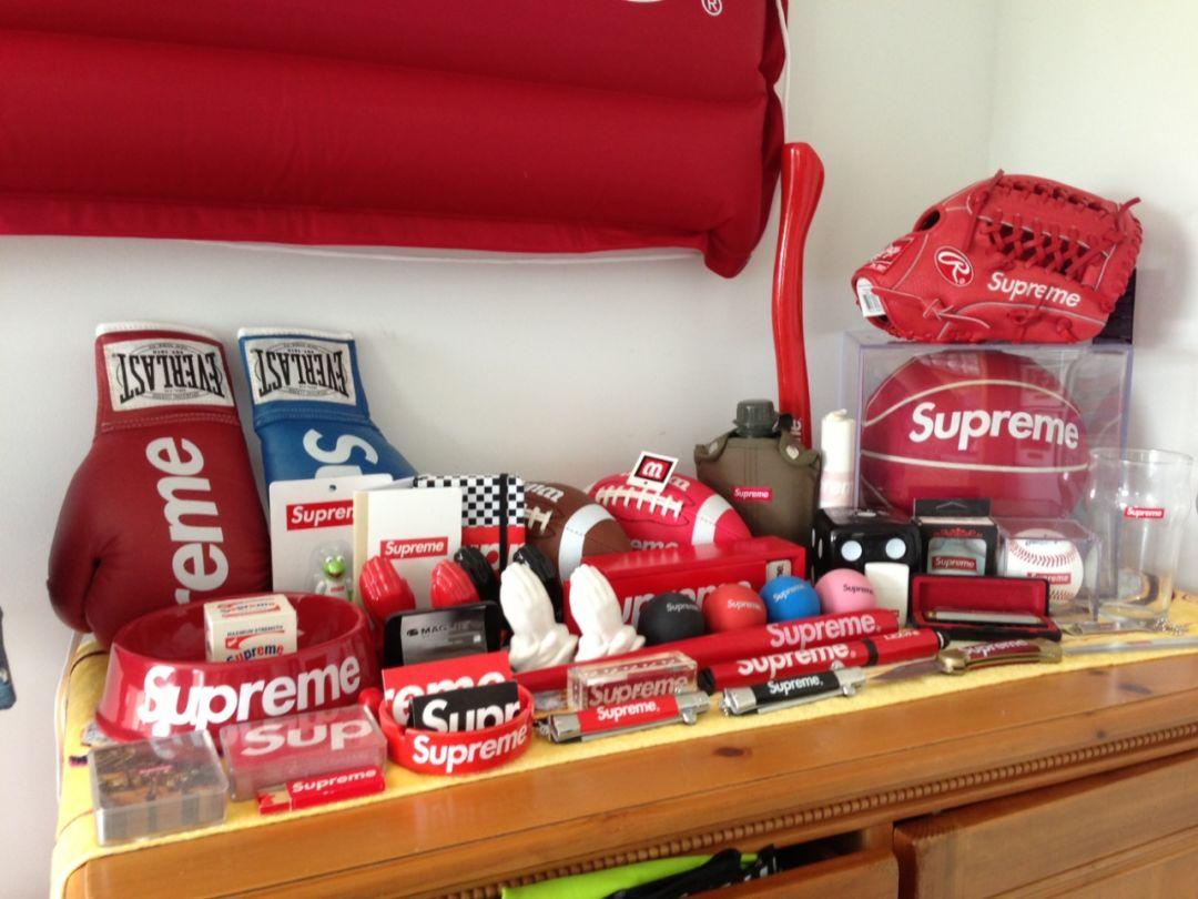 supreme最便宜的表,supreme联名运动手表