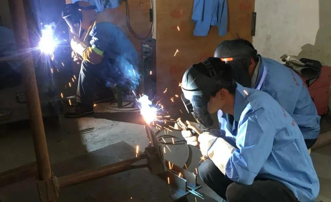 焊接可以从事什么行业,有的人工资3000