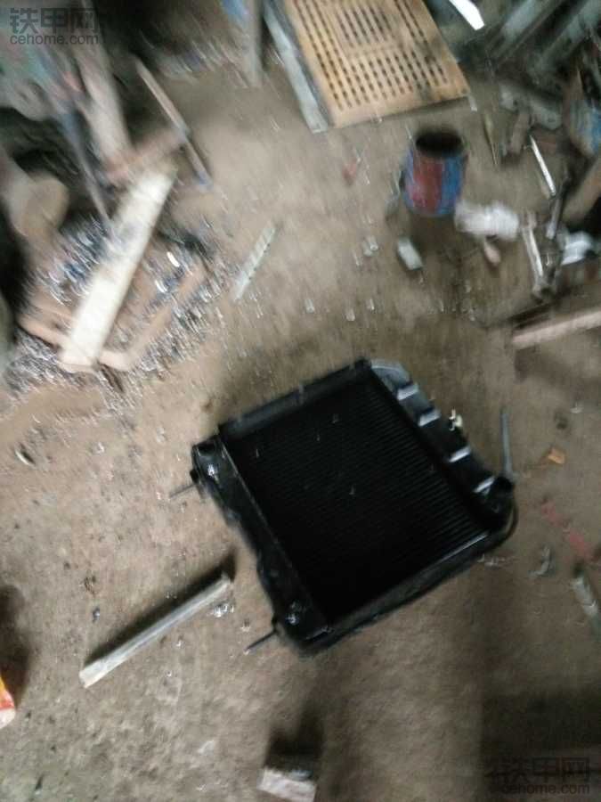 只要500块钱，轻松解决挖机的高温问题，简单又实用