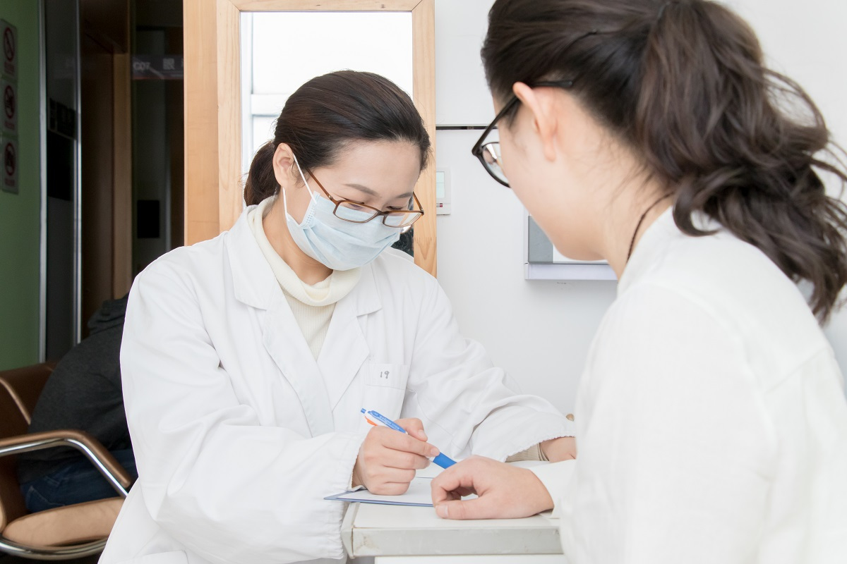 生完孩子半年不来姨妈,生完孩子半年不来月经身体虚