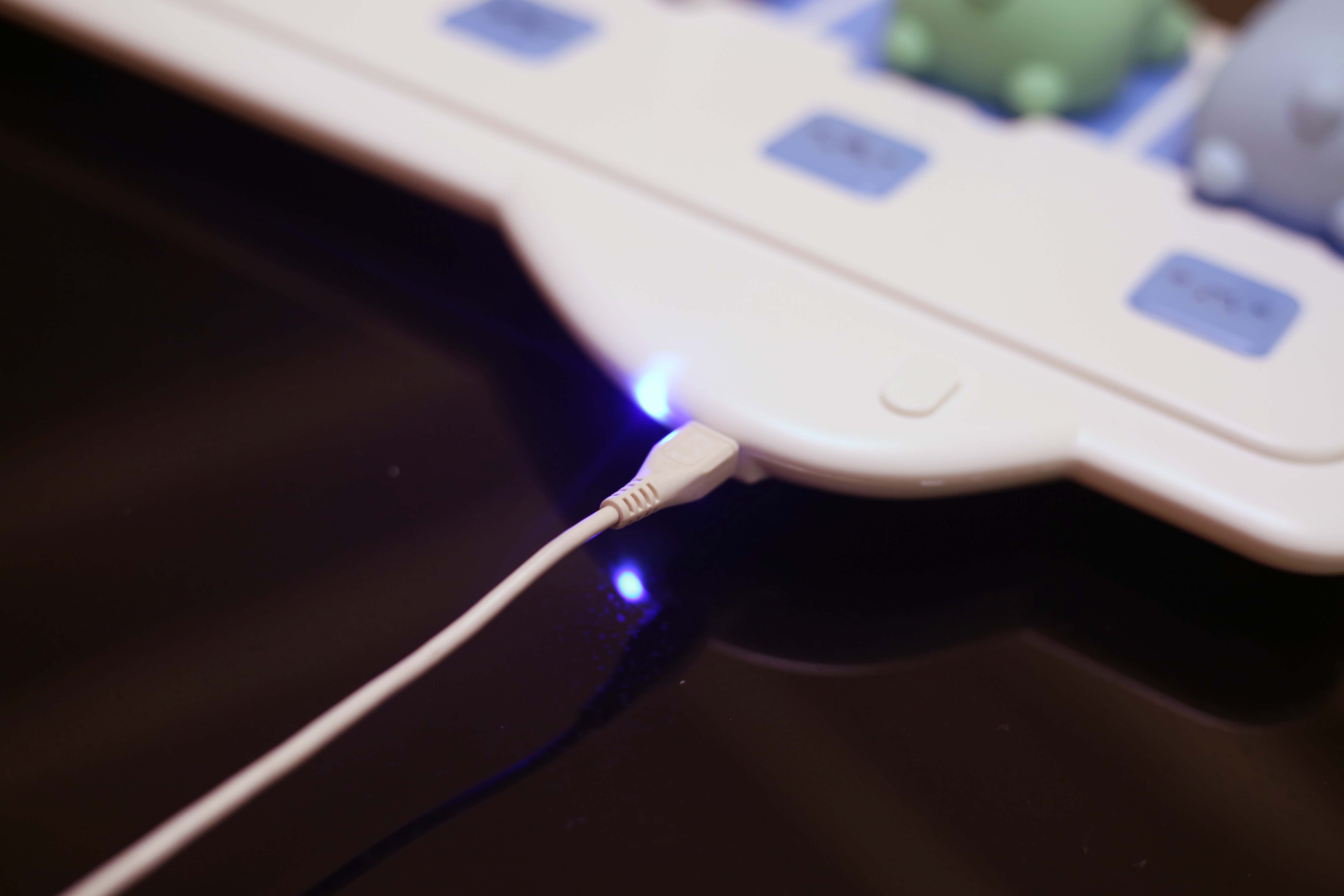 悬挂智能宠物猫玩具,猫主子智能猫玩具