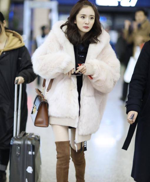 10岁女童脸大适合什么刘海显脸小,又显白又显脸小的刘海发型