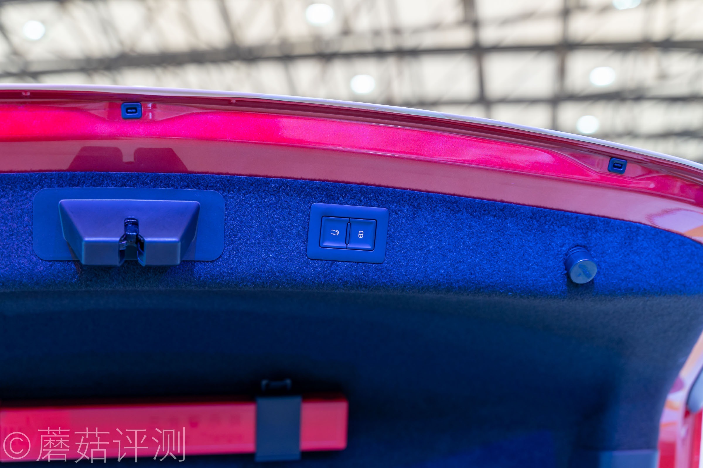 又有啥好玩的？蘑菇带你逛ChinaJoy2021，硬件、车和漂亮的小姐姐