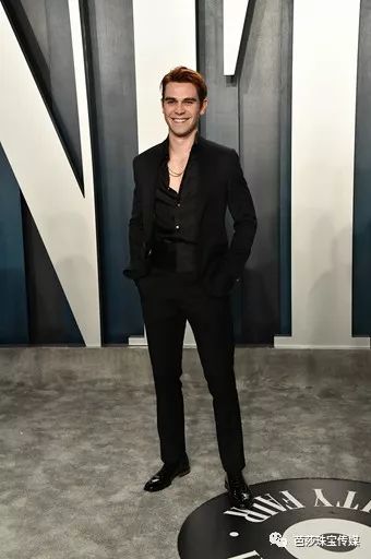 这届戛纳红毯拼气场谁赢了,奥斯卡红毯珠宝