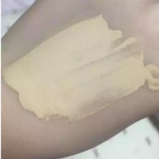 自带磨皮特效粉底液,自带磨皮效果的粉底液