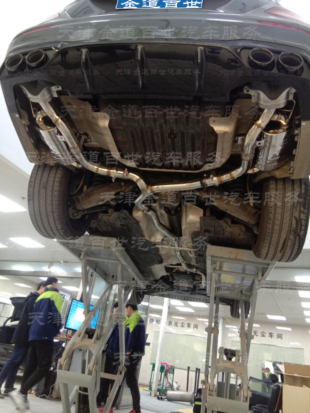 奔驰e300豪华版2024改后排气,天津市金道百世汽车用品