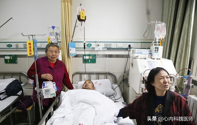 二甲双胍反而导致糖尿病加重吗,糖尿病人吃二甲双胍会得并发症吗