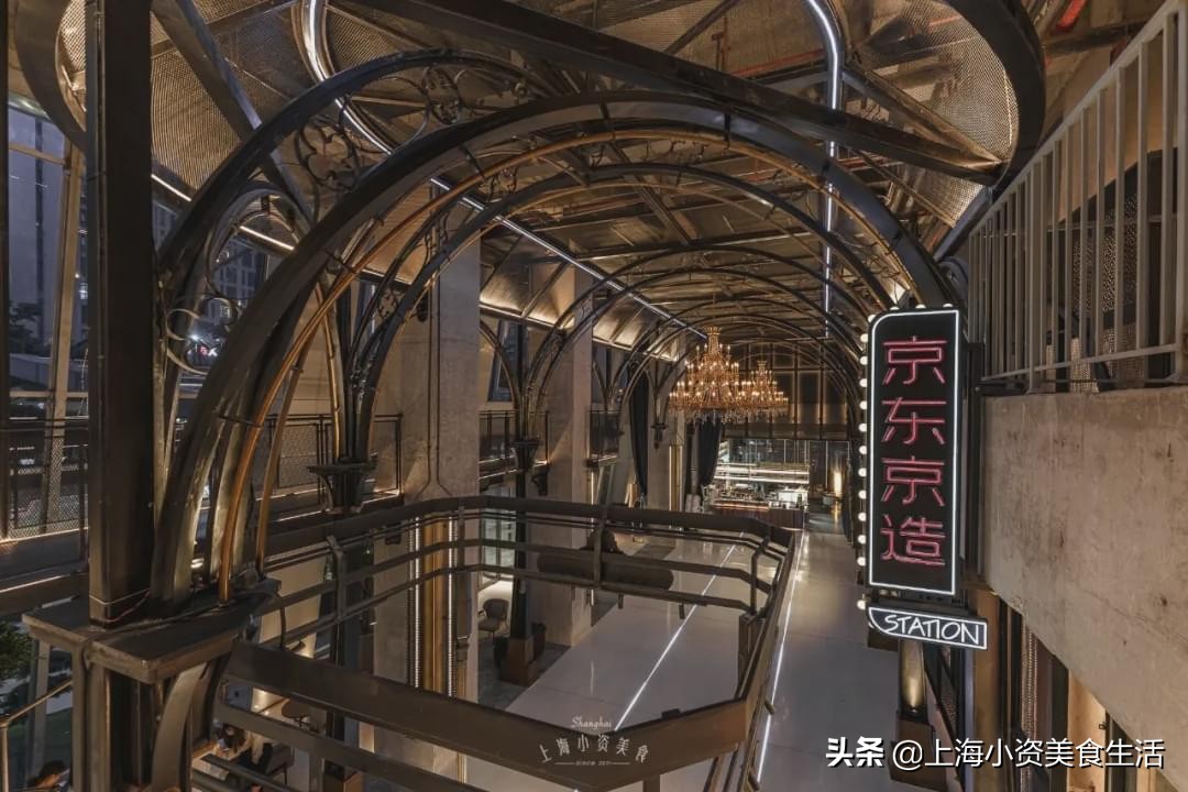 鐜颁唬鏃跺皻椋庡挅鍟″巺,鐜颁唬娼祦椋庡挅鍟″巺