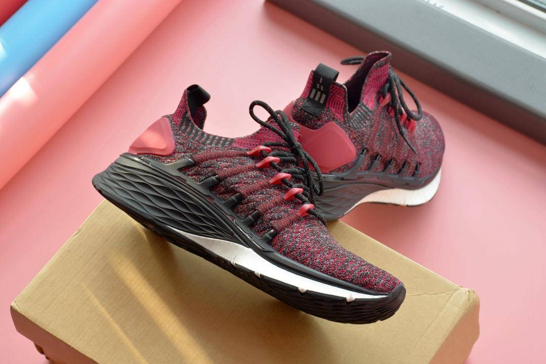 米家运动鞋4代和3代有什么区别,米家云弹运动鞋